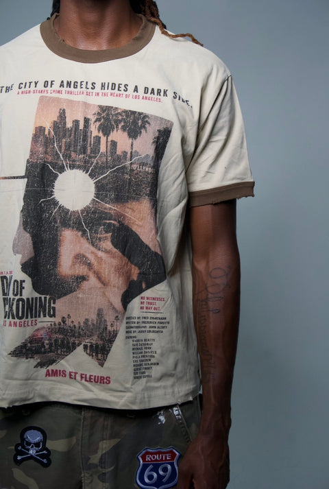 "The city full of darkness" Ringer t-shirt